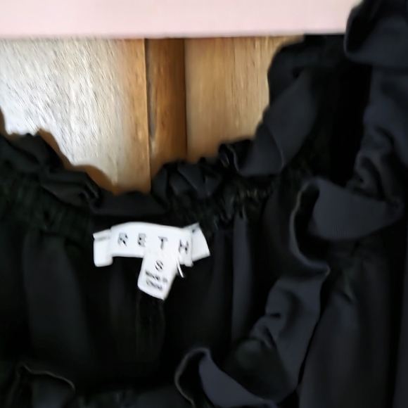 Chic Black Ruffled Dress - Picture 2 of 6